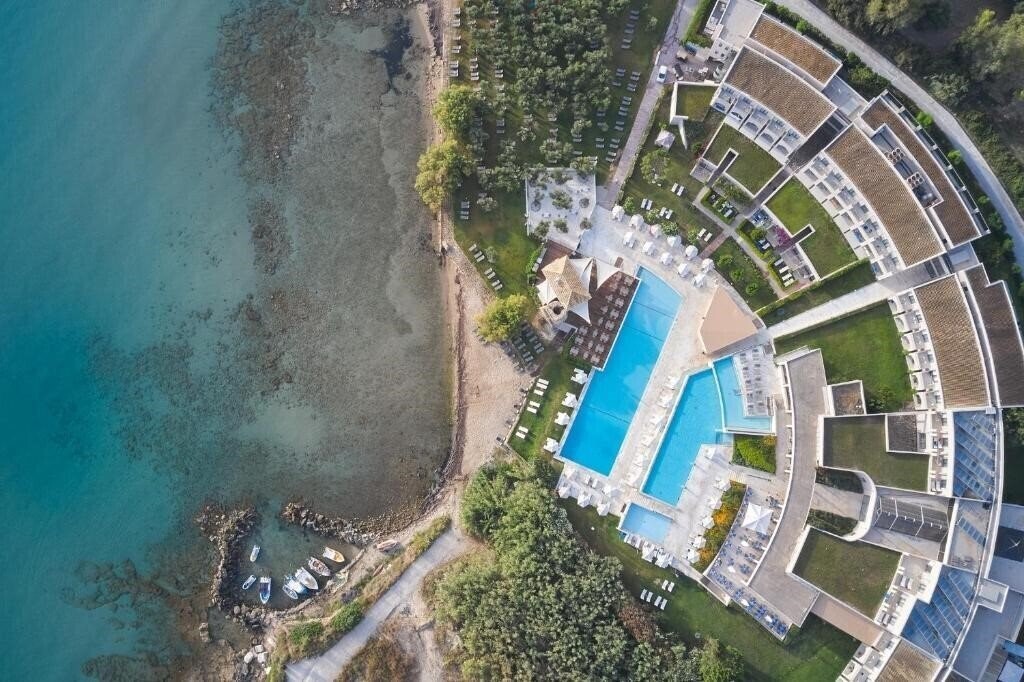 Отель Atlantica Eleon Grand Resort 5*