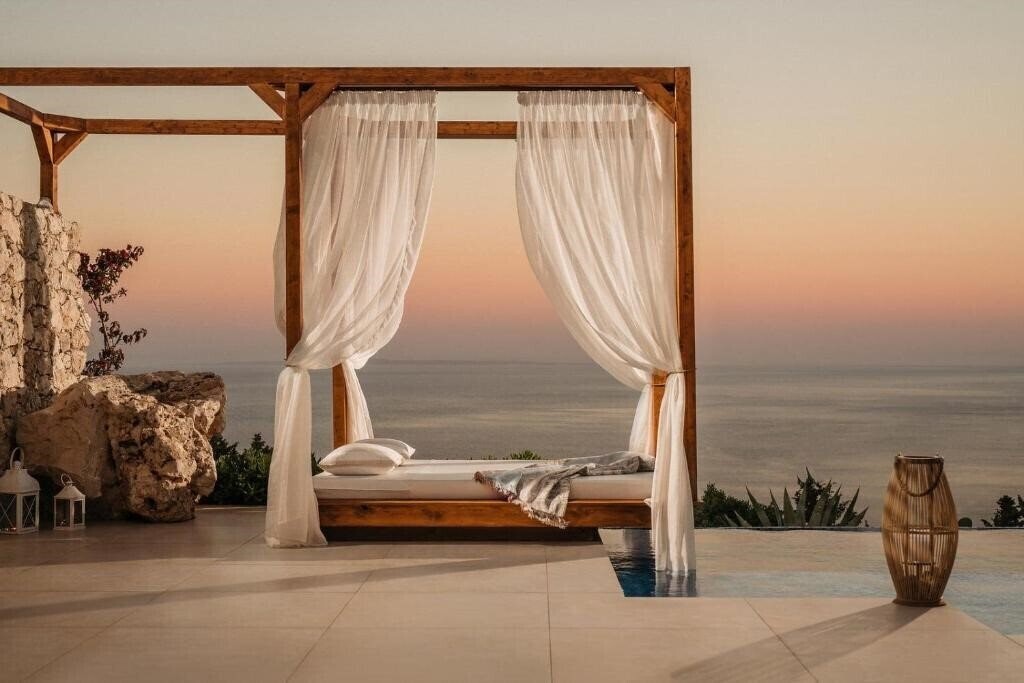 Картинка Emerald Villas & Suites 4*