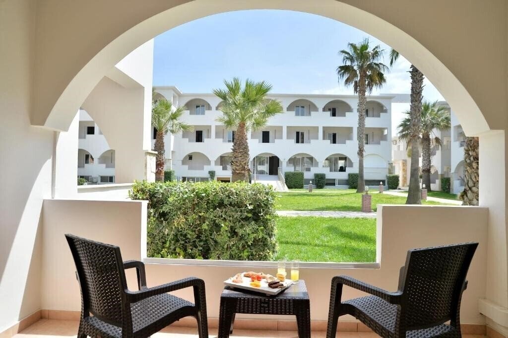 Alykanas Beach Grand Hotel 4* суреті