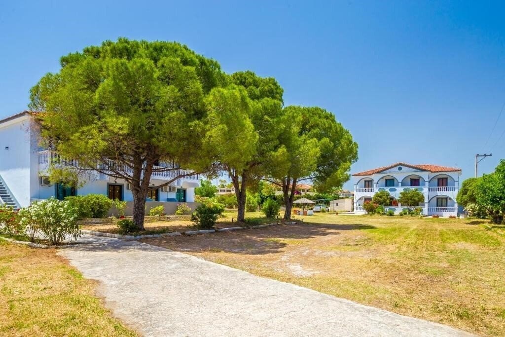 Babis Studios 2* қонақ үйі