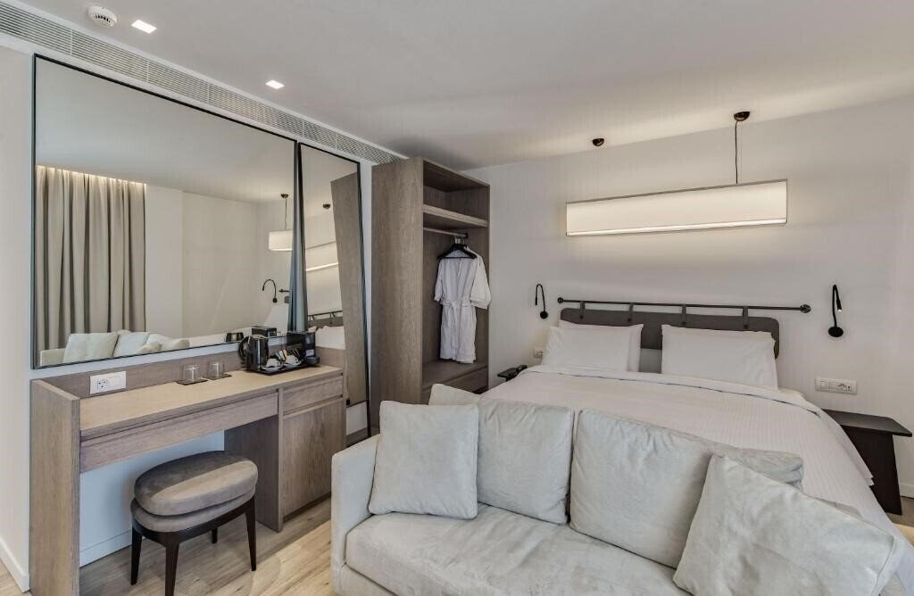 Bitzaro Boutique Hotel 4* фотосуреті