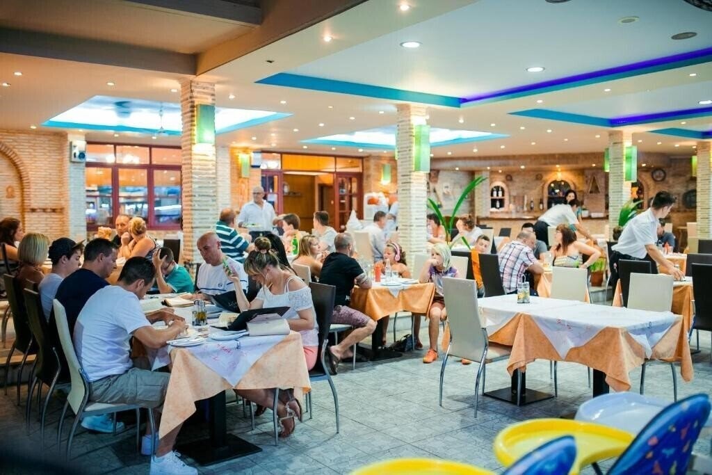 La Caretta Restaurant & Hotel 4* суреті