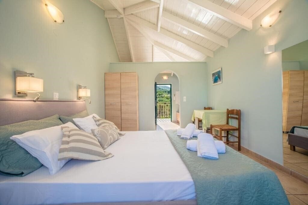 Фото Studios & Apartments Herodotos 3*