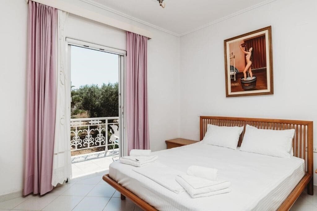 Фото Liostasi Hotel 5*