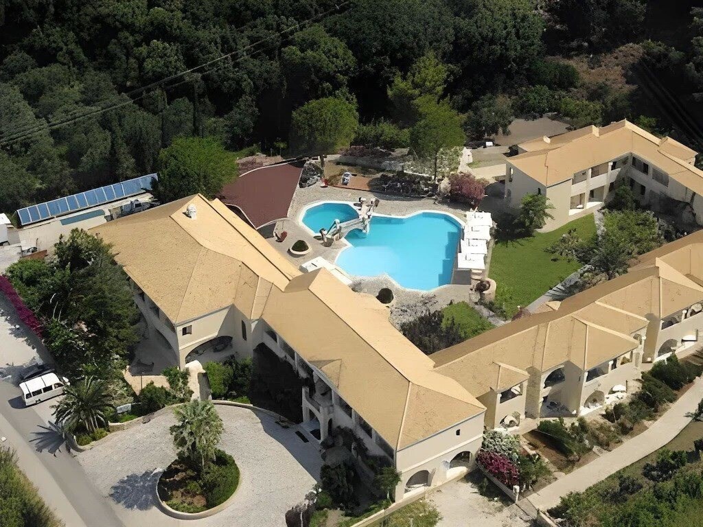 Отель Karavostasi Beach 3*
