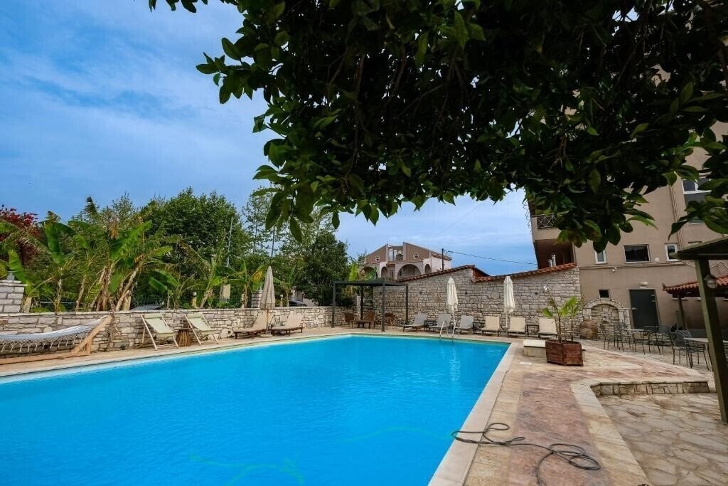 Фотография Kaiafas Lake Hotel 3*