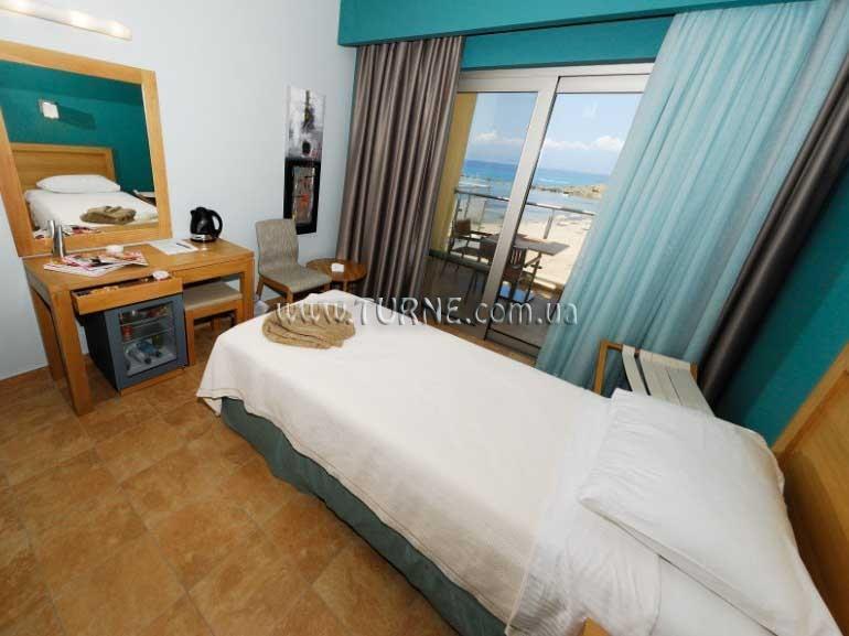 Фото Almira Hotel 3*