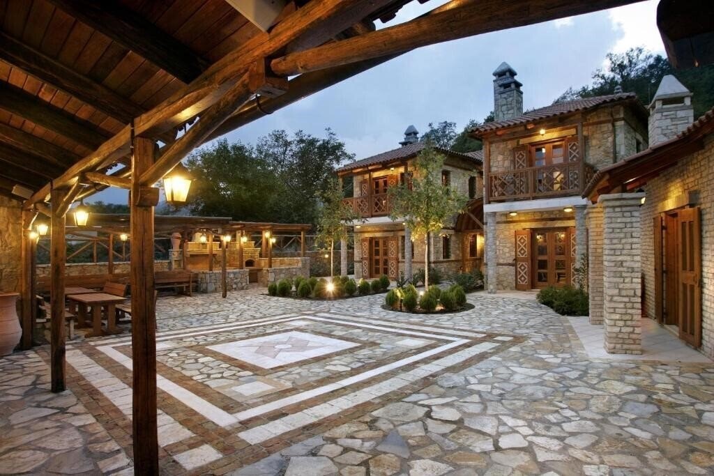 Фото Guesthouse Epohes 4*