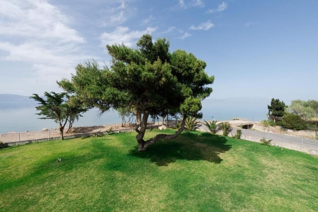 Punda 4 Seasons 3* суреті