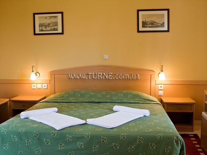 Alonia Maizonettes 2* суреті