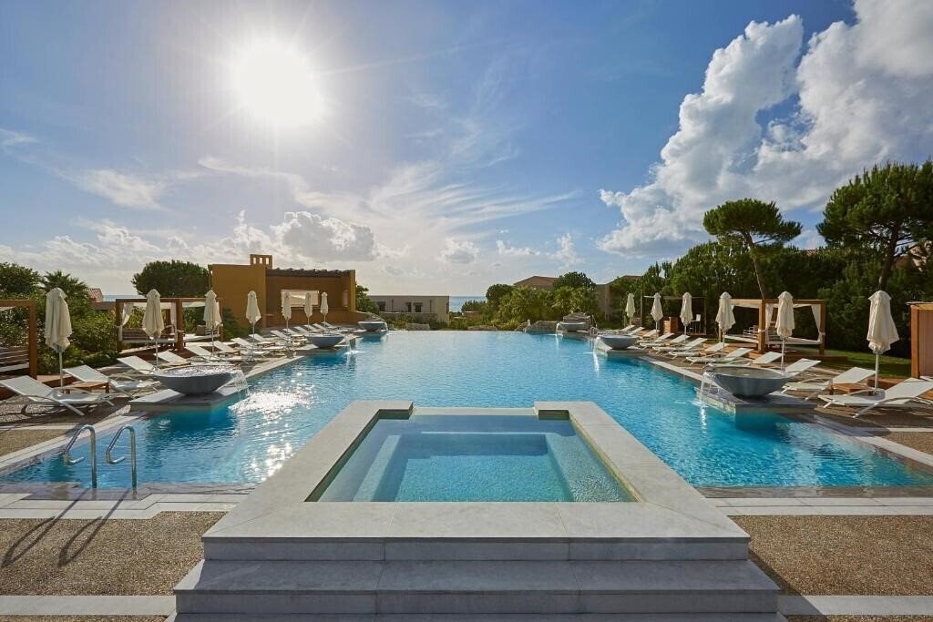 Отель Costa Navarino The Westin Resort 5*