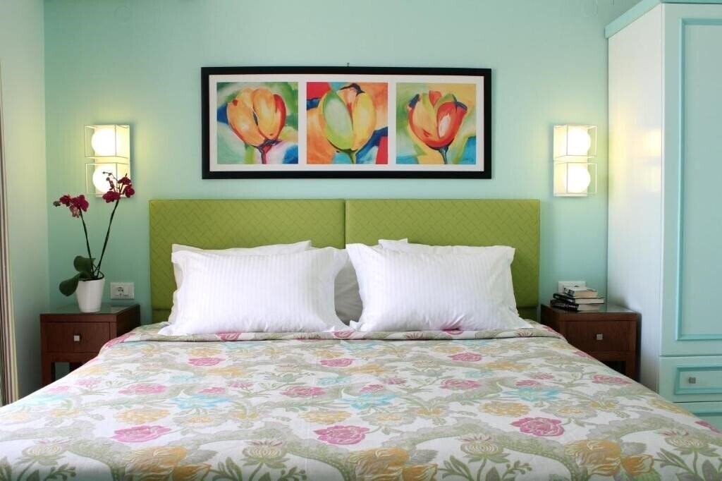 Фото Amaryllis Hotel Apartments Tolo (ex. Amaryllis Villa) 3*