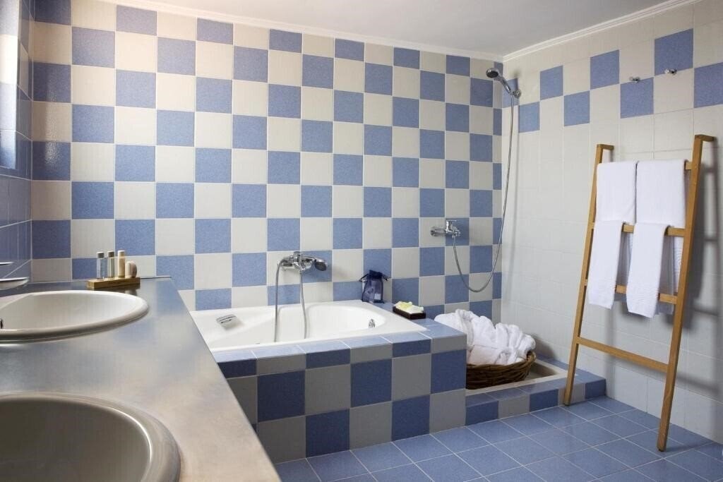 Фото Akti Hotel Navpaktos 2*