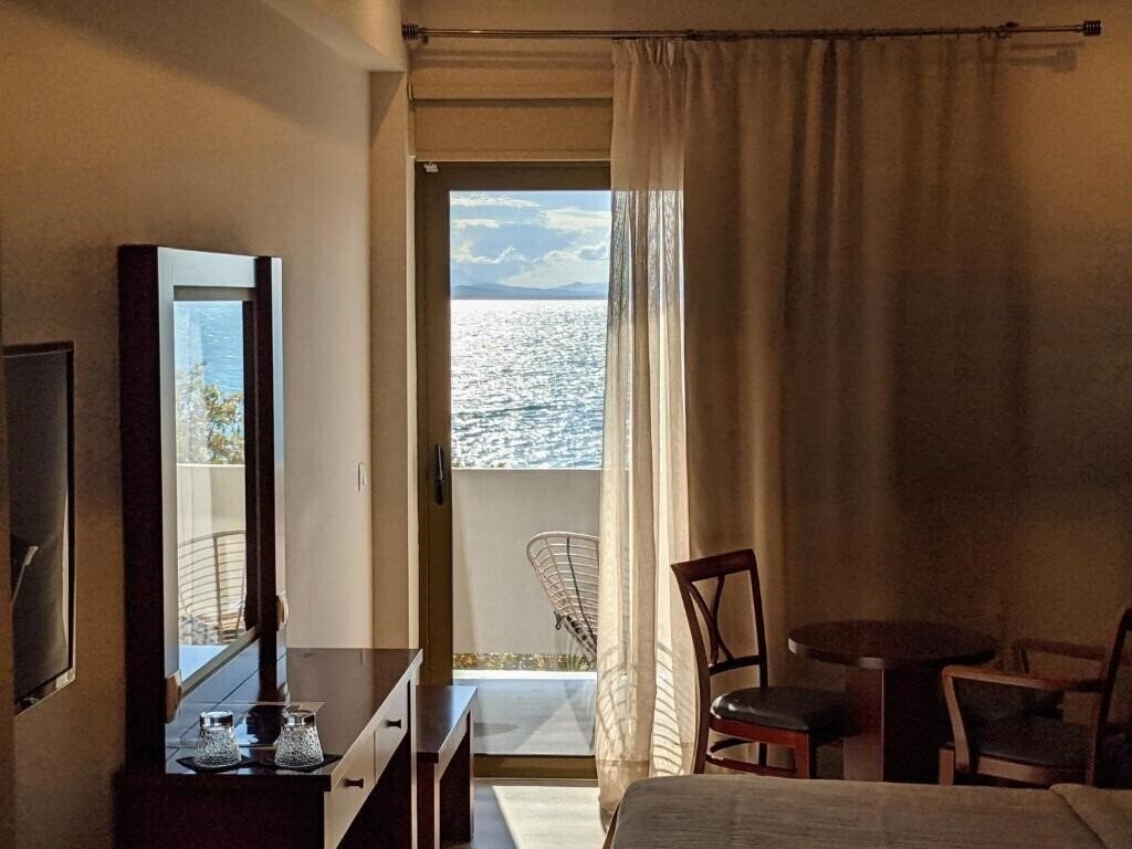 Картинка Lepanto Beach Hotel 3*