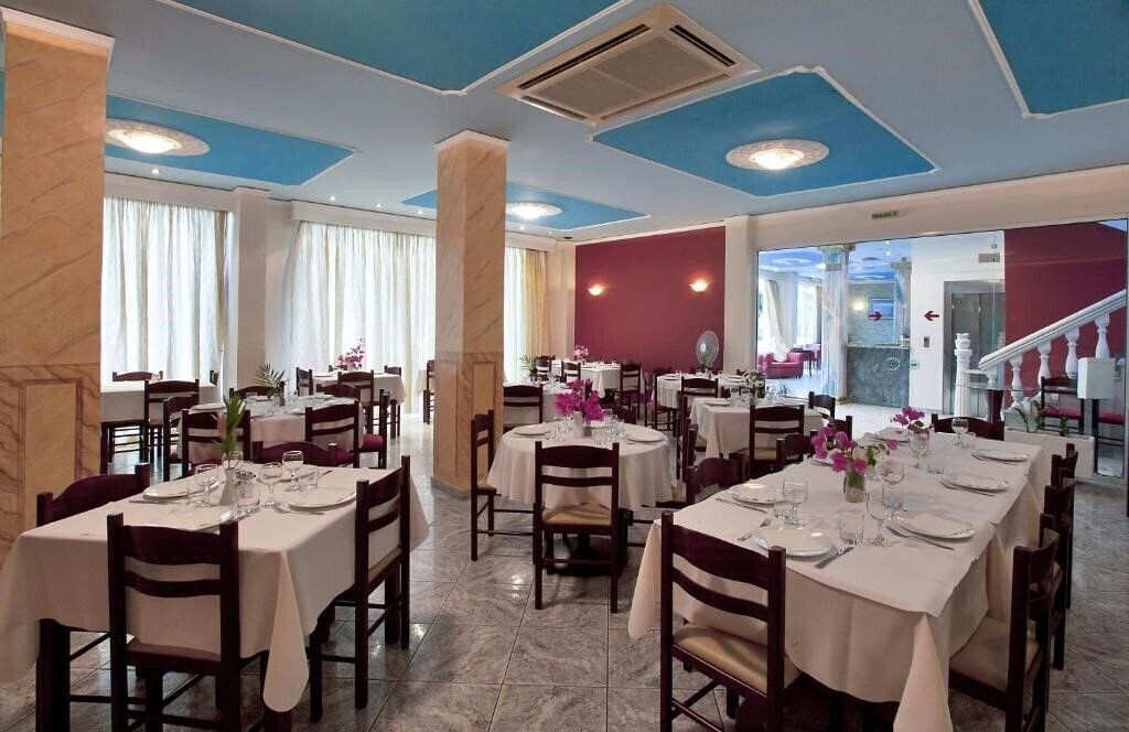 Фотография Epidavria Hotel 3*