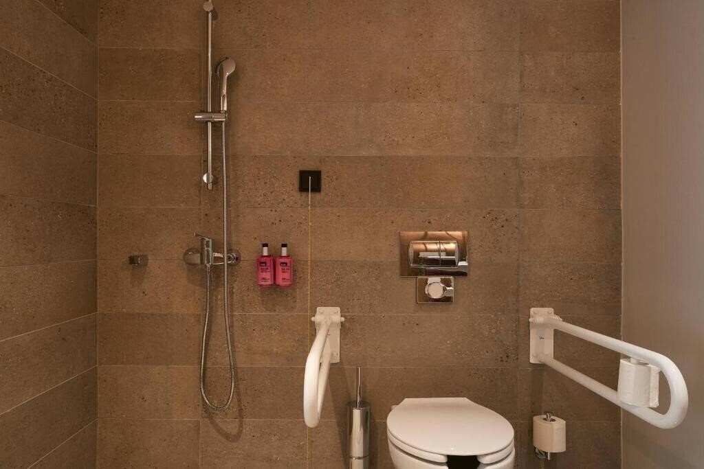 Moxy Patra Marina 3* фотосуреті