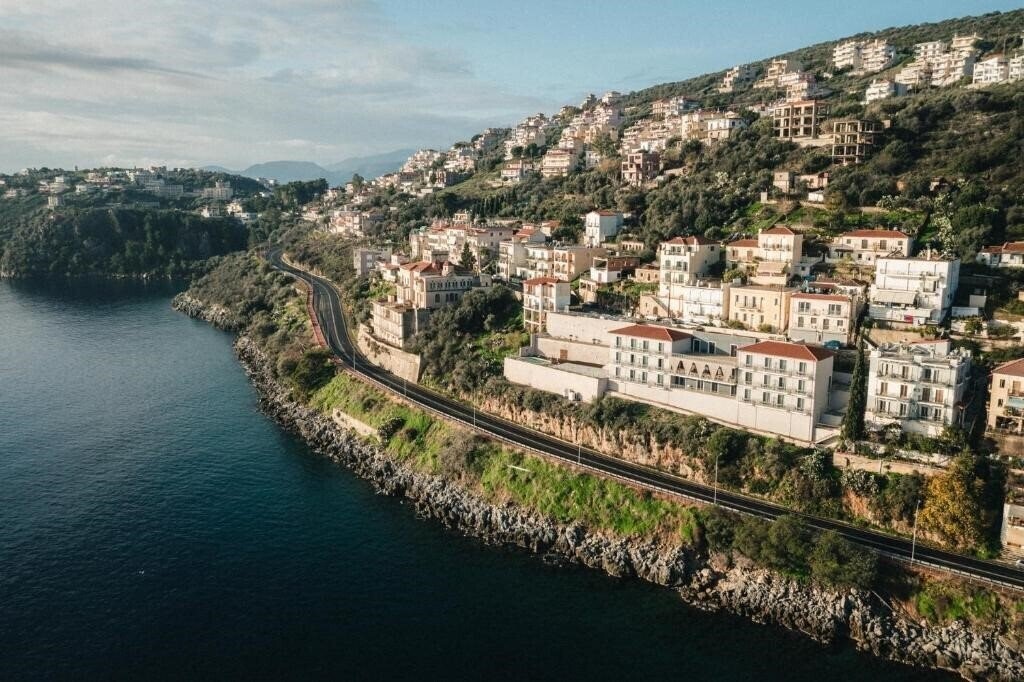 Фото Infinity Hotel Gytheio 3*