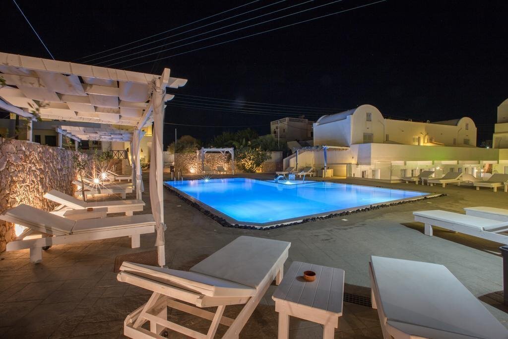 Odysseas Hotel 2* қонақ үйі