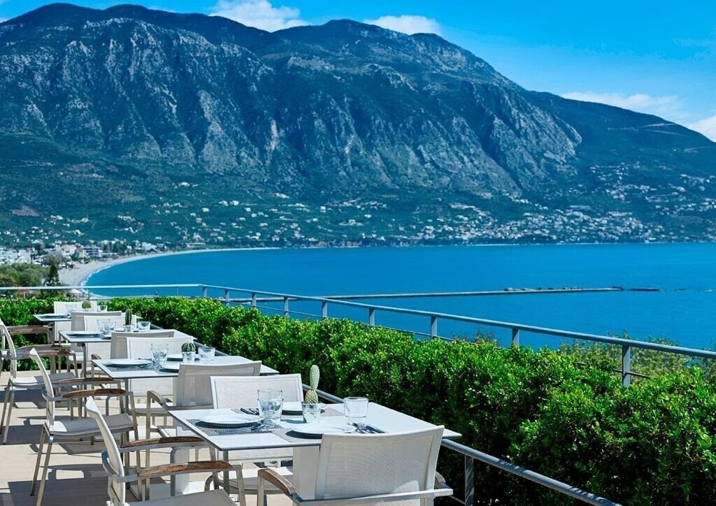 Pharae Palace 4* қонақ үйі