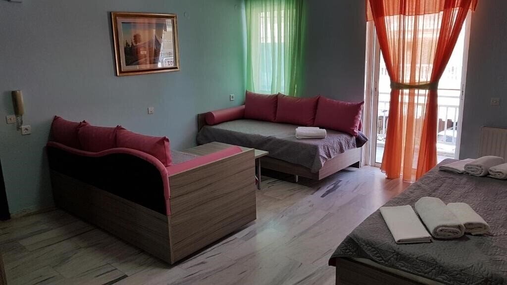 White Rose Hotel 3* қонақ үйі