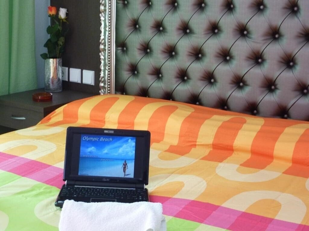 White Rose Hotel 3* фотосуреті