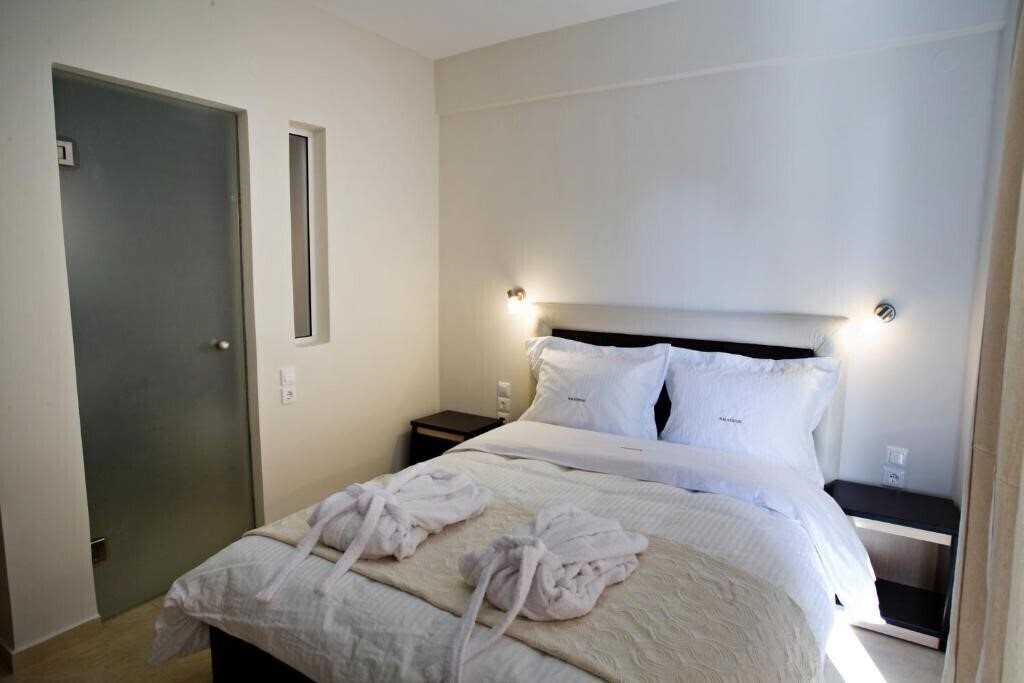 RG Status Hotel 2* суреті