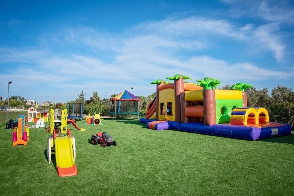 Фотография Mythic Hotel 4*