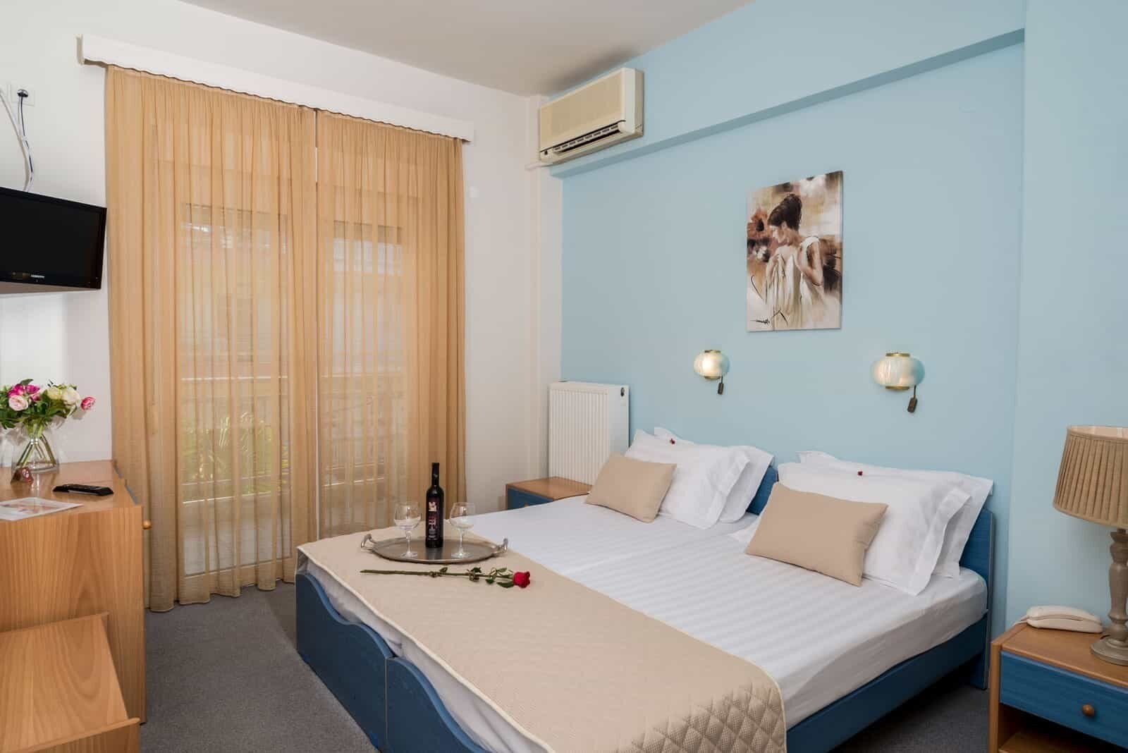 Europe Hotel 3* фотосуреті