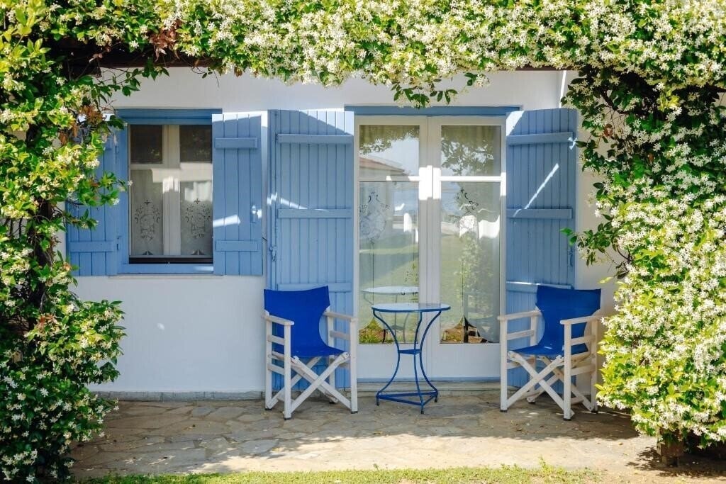 Aktaion Hotel 3* суреті