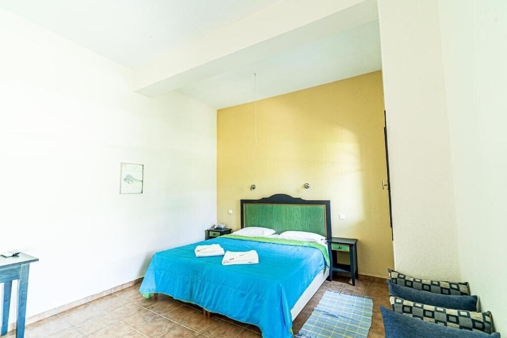 Aktaion Hotel 3* суреті