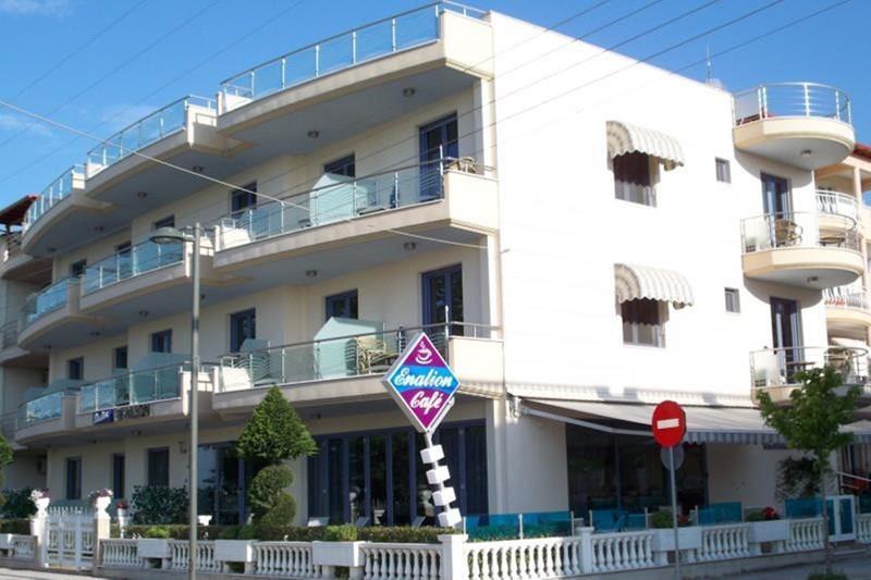 Отель Enalion Studios 3*