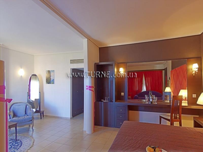 Grand Platon Bomo Club 4* қонақ үйі