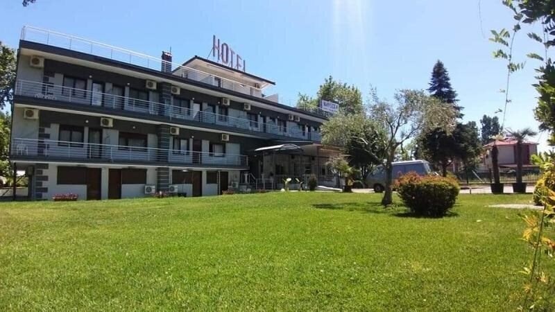 Отель Naysika 3*