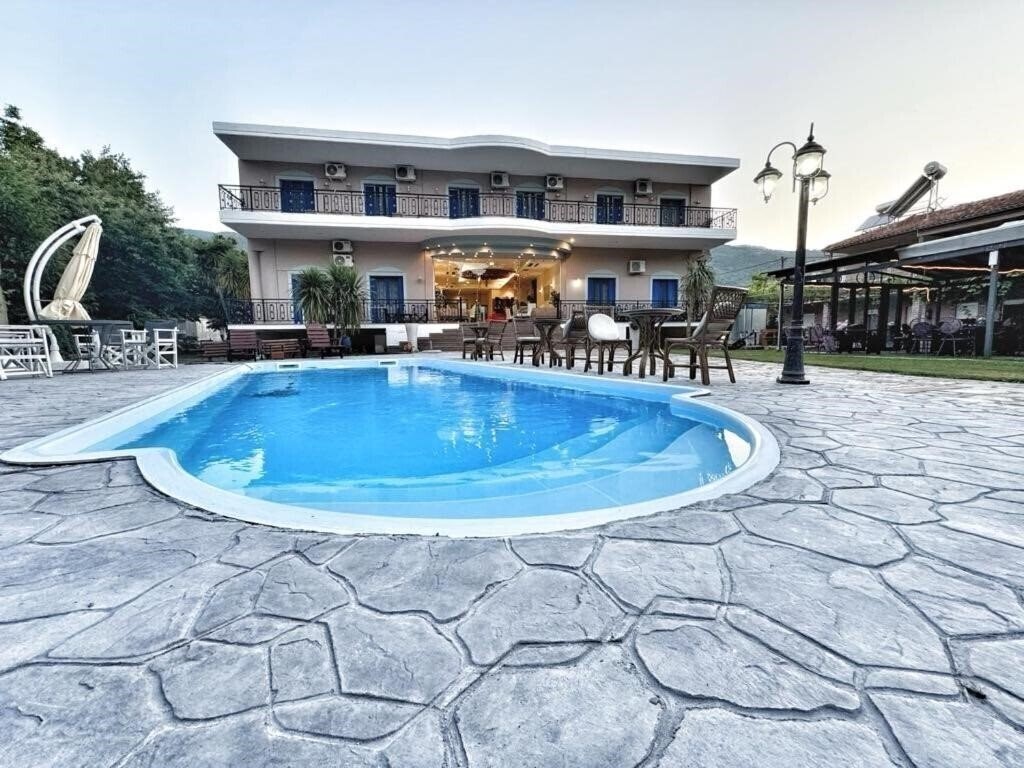 Hlidi 3* қонақ үйі