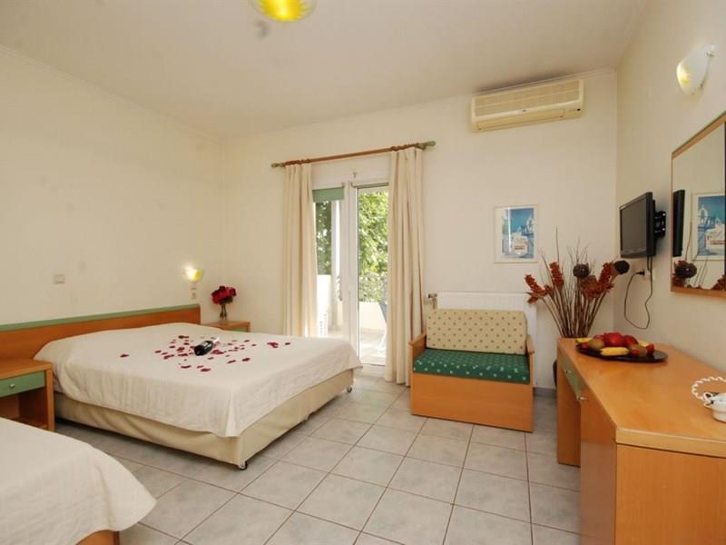 Dias 1* фотосуреті