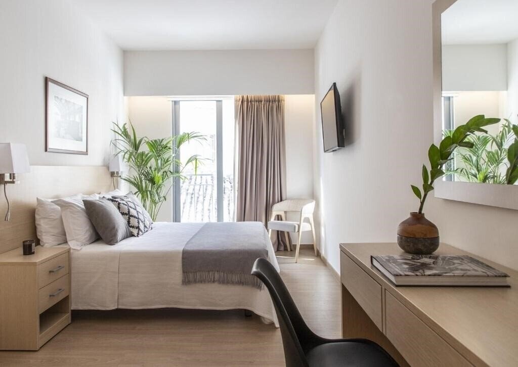 Фотография Gallery Suites & Residences 3*