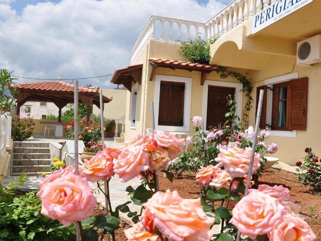 Perigiali Apartments 3* қонақ үйі