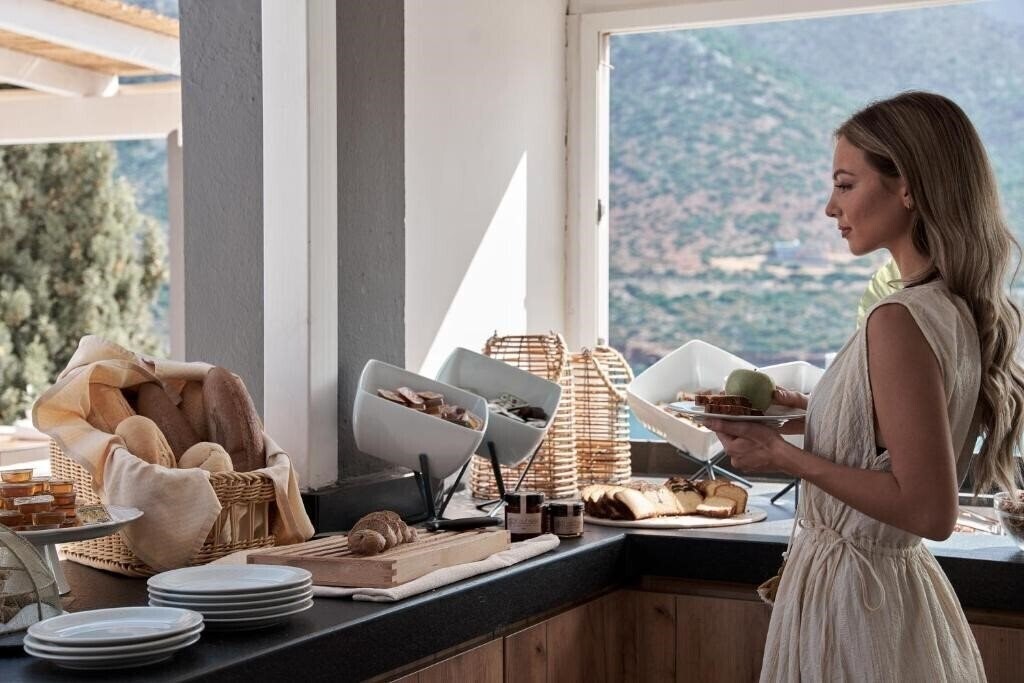 Troulis апартаменты суреті