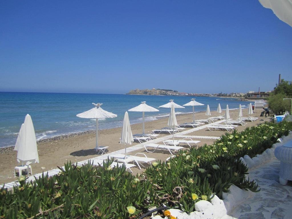 Фото Petradi Beach Hotel 3*