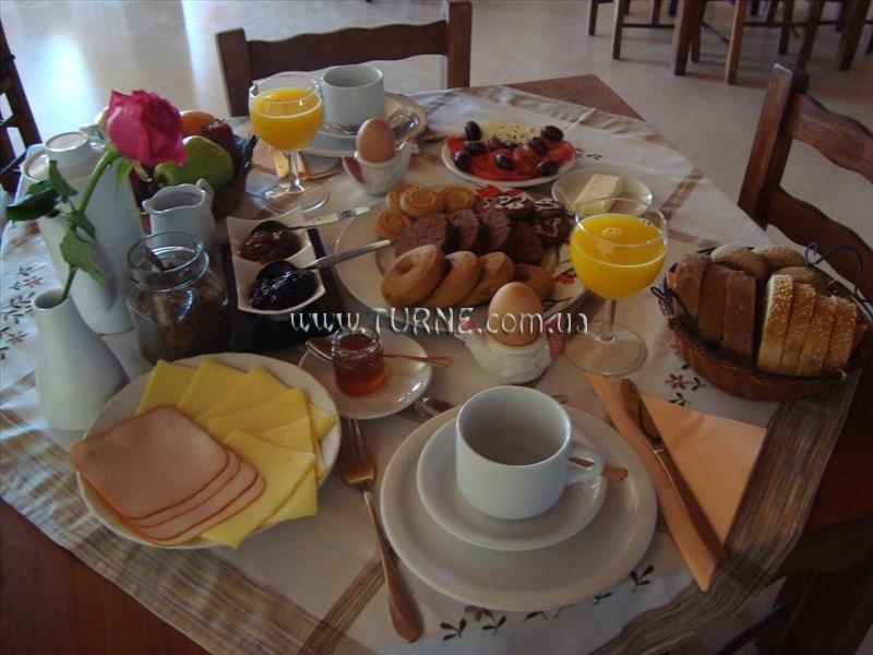 Athina Hotel Apts 2* суреті