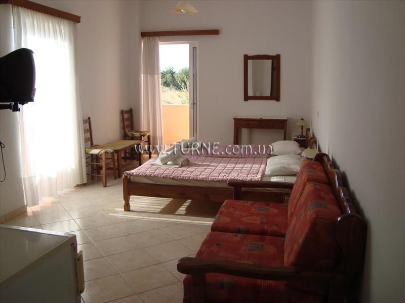 Athina Hotel Apts 2* қонақ үйі