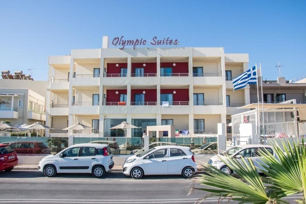 Отель Olympic Suites 4*