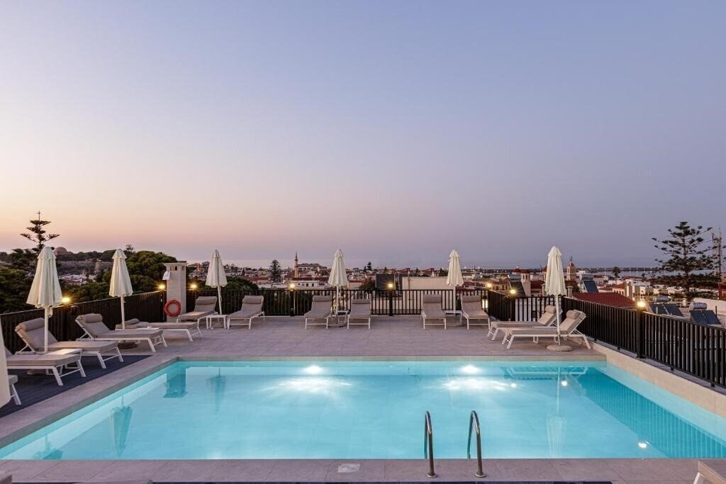 Отель Jo-An Palace 4*