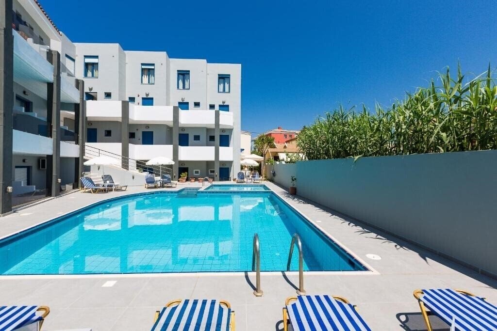 Yacinthos Hotel Apartments 2* фотосуреті