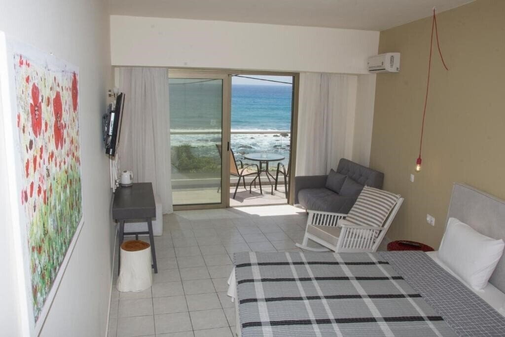 Creta Mare Hotel 2* фотосуреті