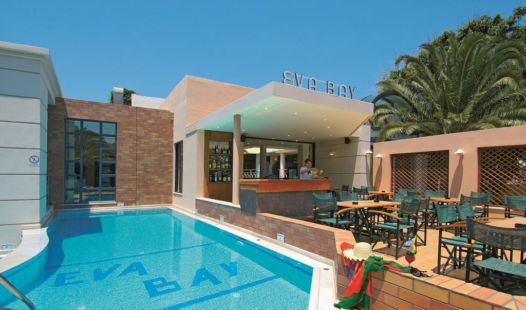 Отель Eva Bay 4*
