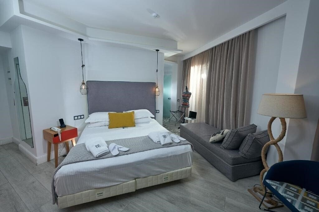 Blue Bottle Boutique Hotel 1* суреті