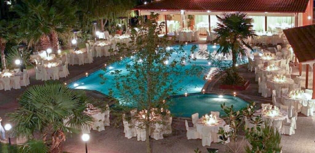 Отель Four Seasons Thessaloniki 3*