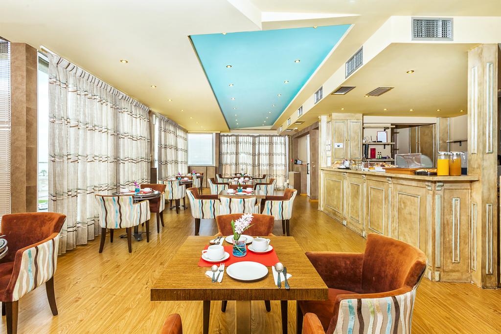 Фотография Perea 1*