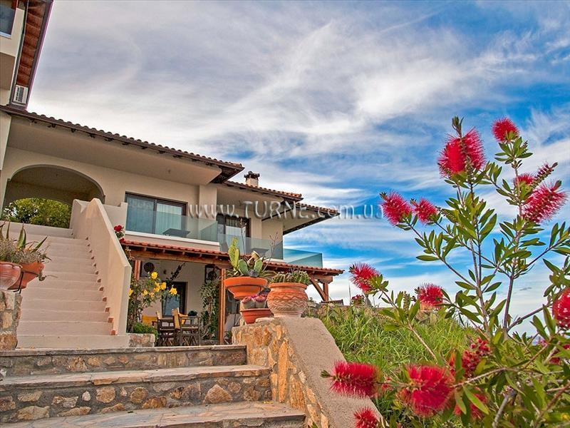 Изображение Thalassokipos Sea View Studios & Suites 2*